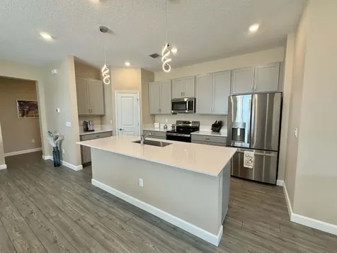 1561 Se Crosswood Way Port Saint Lucie FL 34984
