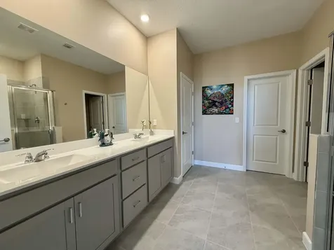 1561 Se Crosswood Way Port Saint Lucie FL 34984