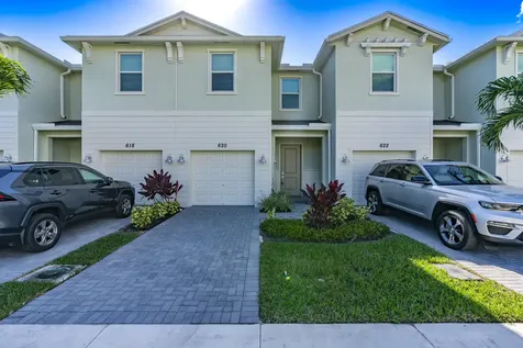 620 Se Lake Falls Street Port Saint Lucie FL 34984