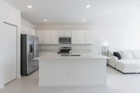 620 Se Lake Falls Street Port Saint Lucie FL 34984
