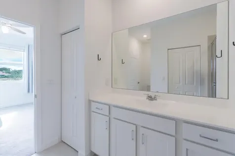 620 Se Lake Falls Street Port Saint Lucie FL 34984