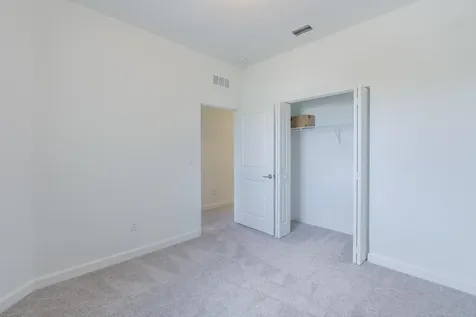 620 Se Lake Falls Street Port Saint Lucie FL 34984