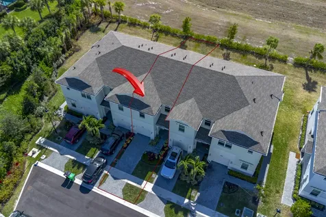 620 Se Lake Falls Street Port Saint Lucie FL 34984
