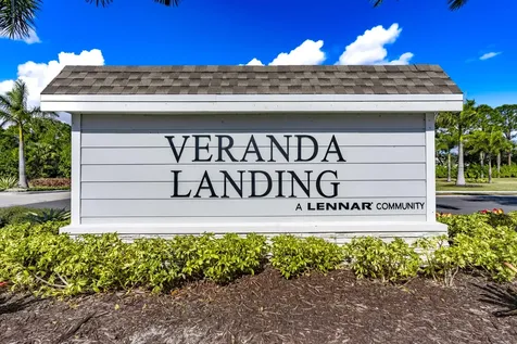 620 Se Lake Falls Street Port Saint Lucie FL 34984