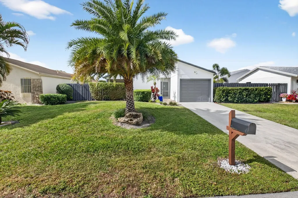 800 Nw 32nd Avenue Delray Beach FL 33445