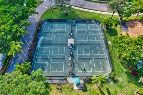 800 Nw 32nd Avenue Delray Beach FL 33445