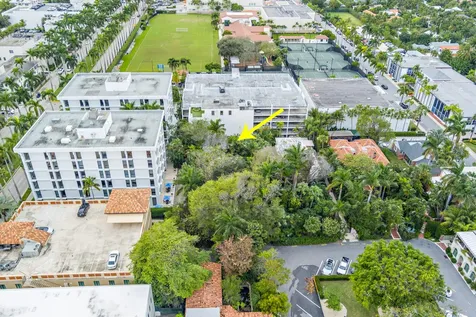 224 Phipps Palm Beach FL 33480