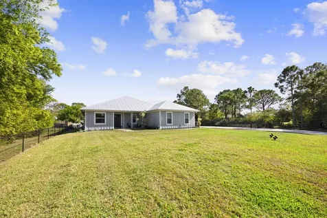 5458 Silver Oak Drive Fort Pierce FL 34982