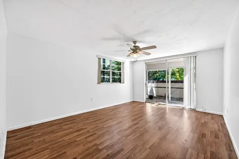 1681 Nw 70th Avenue Plantation FL 33313