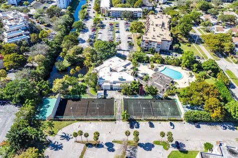 1681 Nw 70th Avenue Plantation FL 33313
