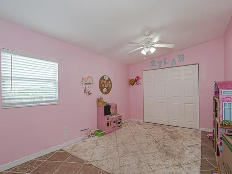 2875 58th Court Vero Beach FL 32966