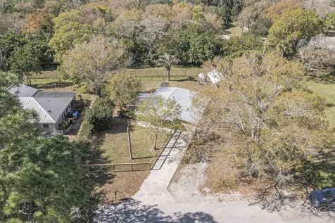 2875 58th Court Vero Beach FL 32966