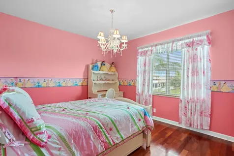 465 Nw Dover Court Port Saint Lucie FL 34983