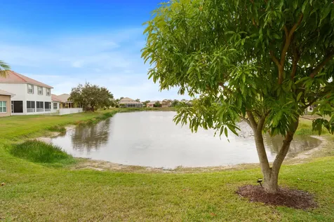 465 Nw Dover Court Port Saint Lucie FL 34983