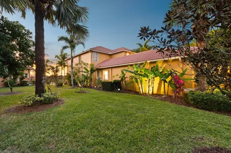 465 Nw Dover Court Port Saint Lucie FL 34983