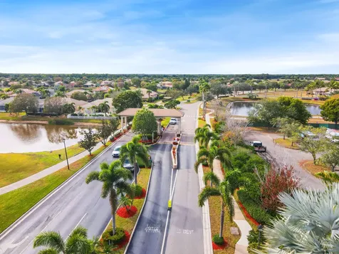 465 Nw Dover Court Port Saint Lucie FL 34983