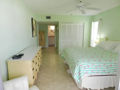 6 Greenway Royal Palm Beach FL 33411
