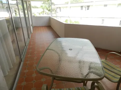 6 Greenway Royal Palm Beach FL 33411