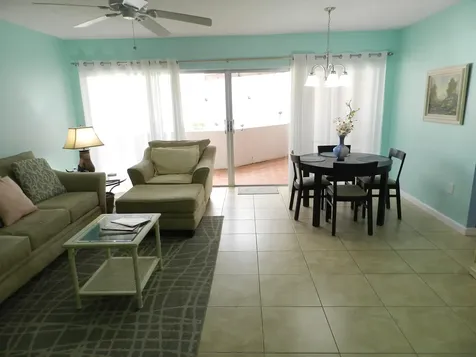 6 Greenway Royal Palm Beach FL 33411