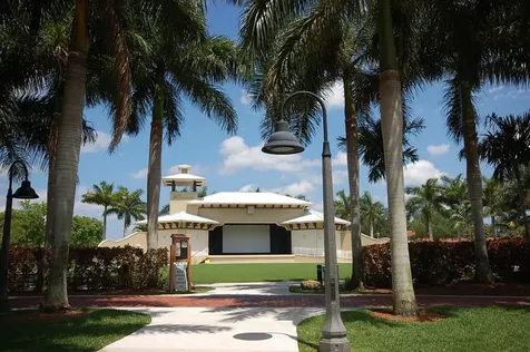13747 Staimford Drive Wellington FL 33414