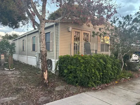 6566 Nw 34th Avenue Lot#h009 Avenue Coconut Creek FL 33073
