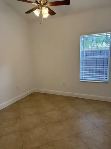 3201 Johns Place Palm Springs FL 33461