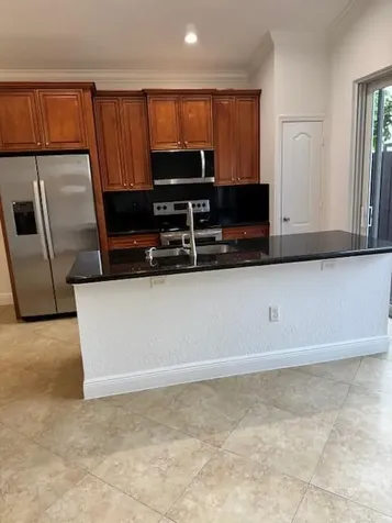 3201 Johns Place Palm Springs FL 33461