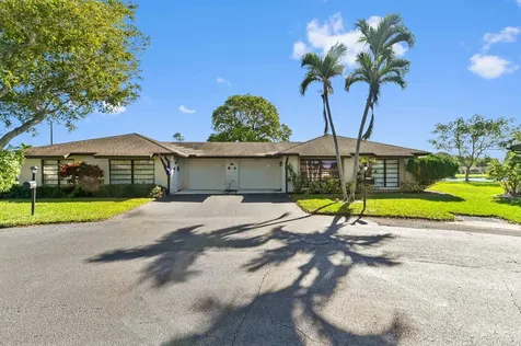10135 Eaglewood Terrace Boynton Beach FL 33436