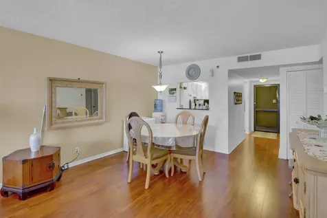 4700 Lucerne Lakes Boulevard Lake Worth FL 33467