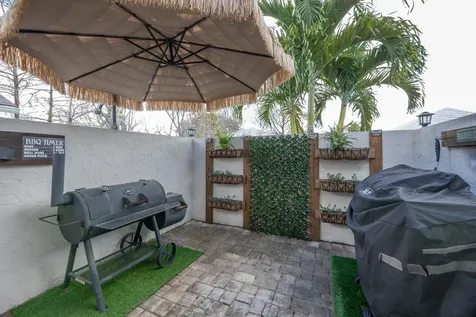 1666 Nw 106th Terrace Coral Springs FL 33071