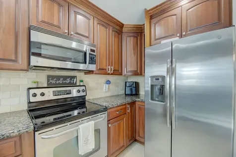 1666 Nw 106th Terrace Coral Springs FL 33071