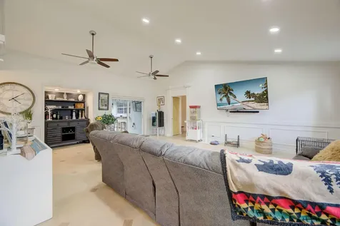 1666 Nw 106th Terrace Coral Springs FL 33071