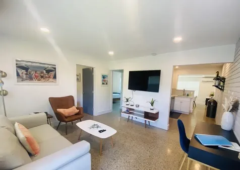 304 SE 3rd Street Delray Beach FL 33483