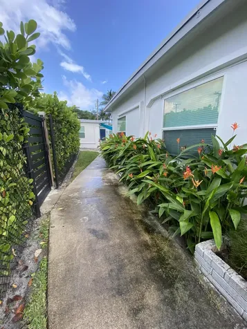 304 SE 3rd Street Delray Beach FL 33483