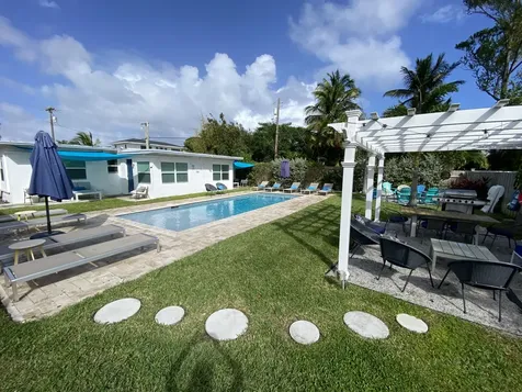 304 SE 3rd Street Delray Beach FL 33483