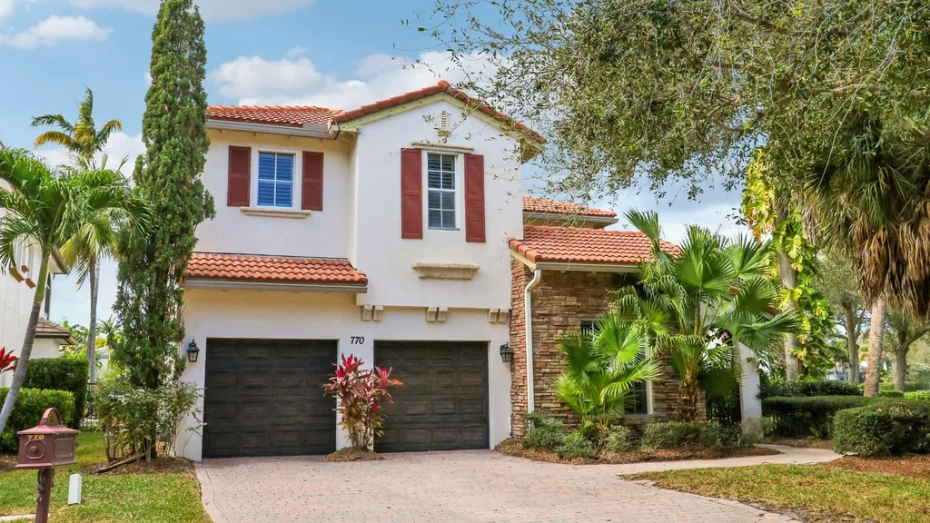 770 Bocce Court Palm Beach Gardens FL 33410