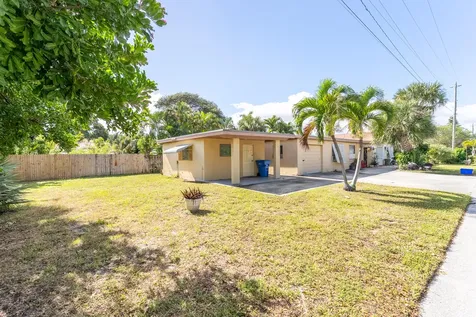 730 N 5th Street Lantana FL 33462