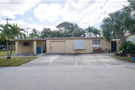 730 N 5th Street Lantana FL 33462