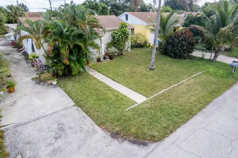 730 N 5th Street Lantana FL 33462
