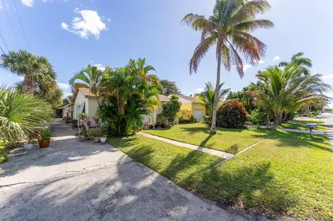 730 N 5th Street Lantana FL 33462