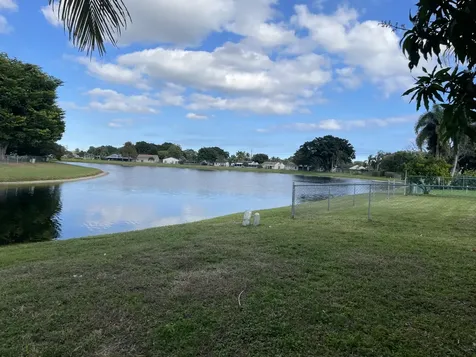 9129 Carma Drive Boynton Beach FL 33472