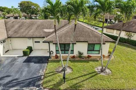4854 Eqestrian Circle Boynton Beach FL 33426