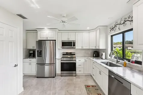 4854 Eqestrian Circle Boynton Beach FL 33426