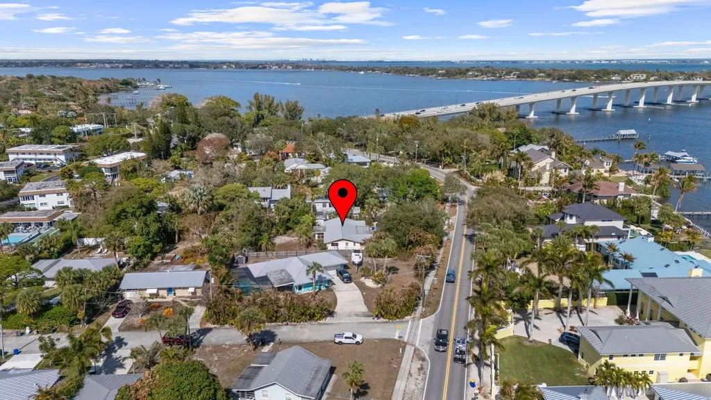 764 Se Saint Lucie Boulevard Stuart FL 34996