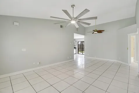 5929 Se Collins Avenue Stuart FL 34997