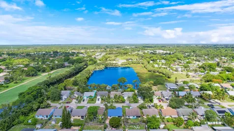 5929 Se Collins Avenue Stuart FL 34997