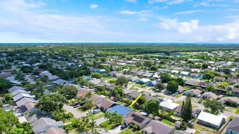 5929 Se Collins Avenue Stuart FL 34997