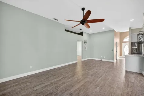 539 Se Nome Drive Port Saint Lucie FL 34984