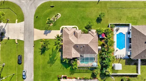 539 Se Nome Drive Port Saint Lucie FL 34984