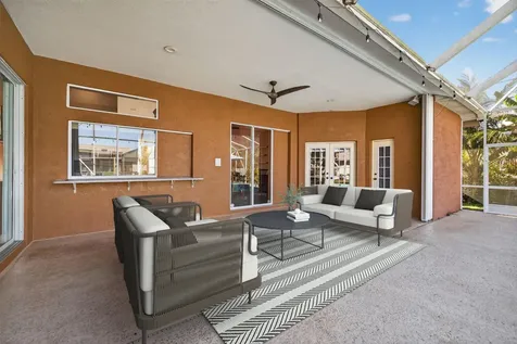 539 Se Nome Drive Port Saint Lucie FL 34984